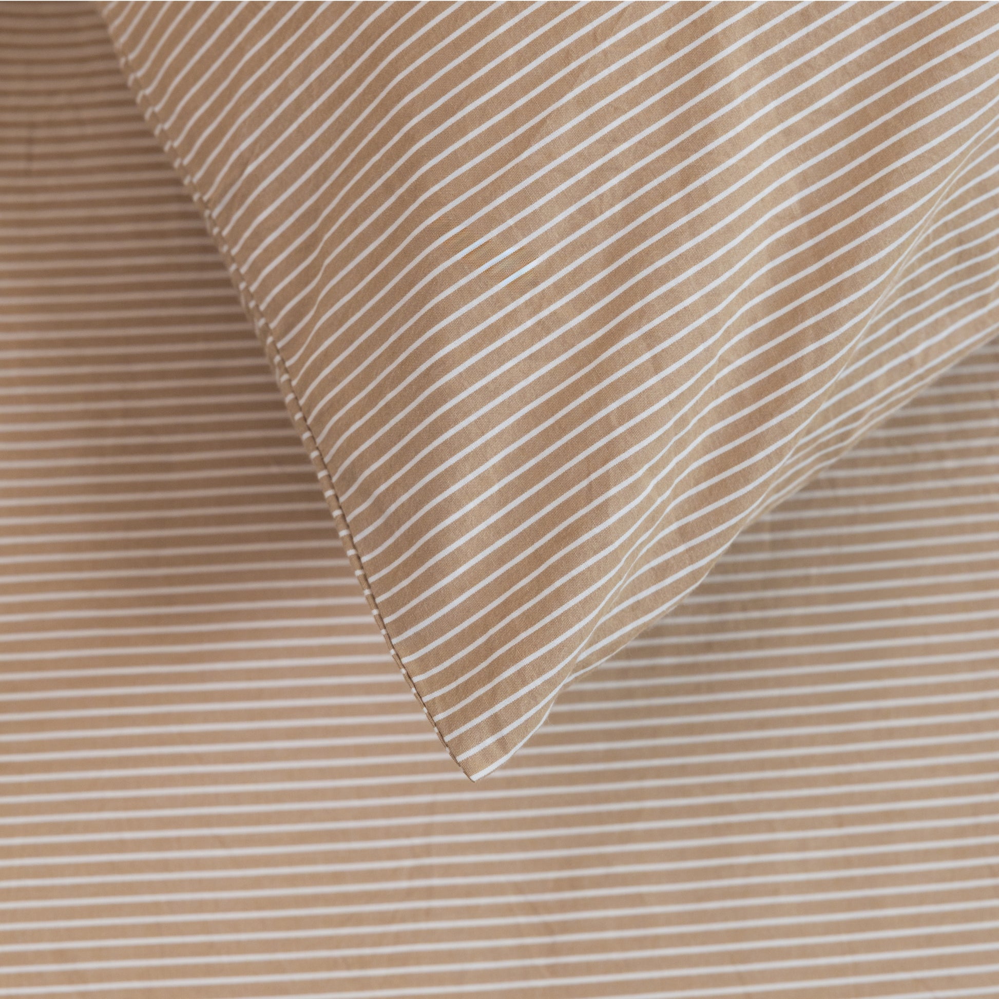 Beige/hvit